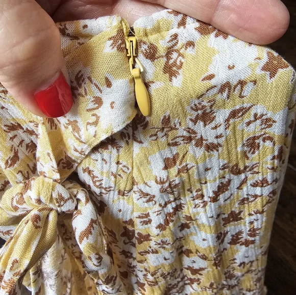 Abercrombie Floral Skirt Womens Size L Nwt - Picture 8 of 9